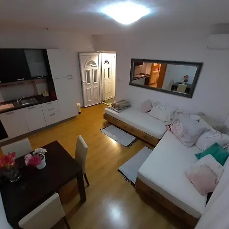 Ivana * Drvenik (Split-Dalmatia)
