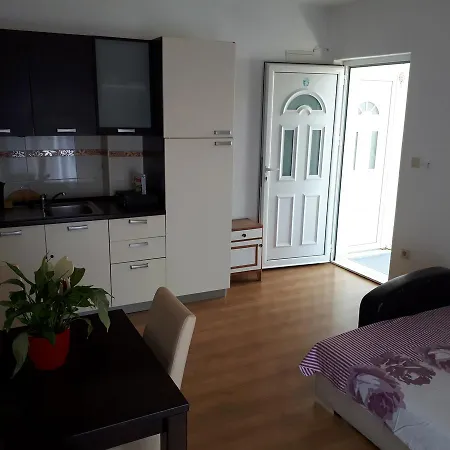 Apartment Ivana Drvenik (Split-Dalmatia)